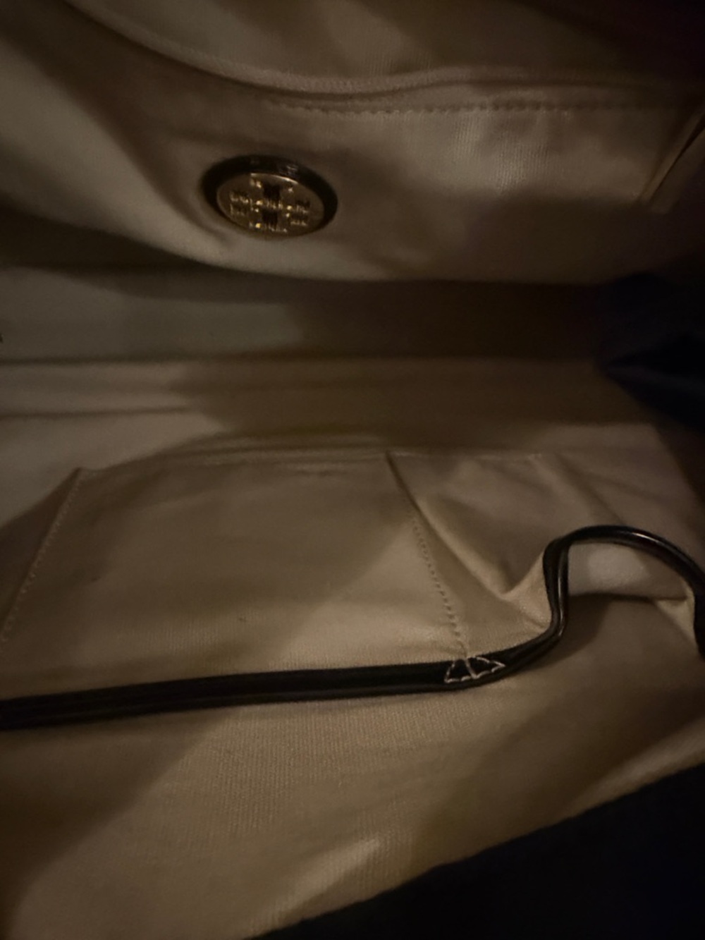 Tory Burch Black Patent Logo Tote - Picture 4 of 5